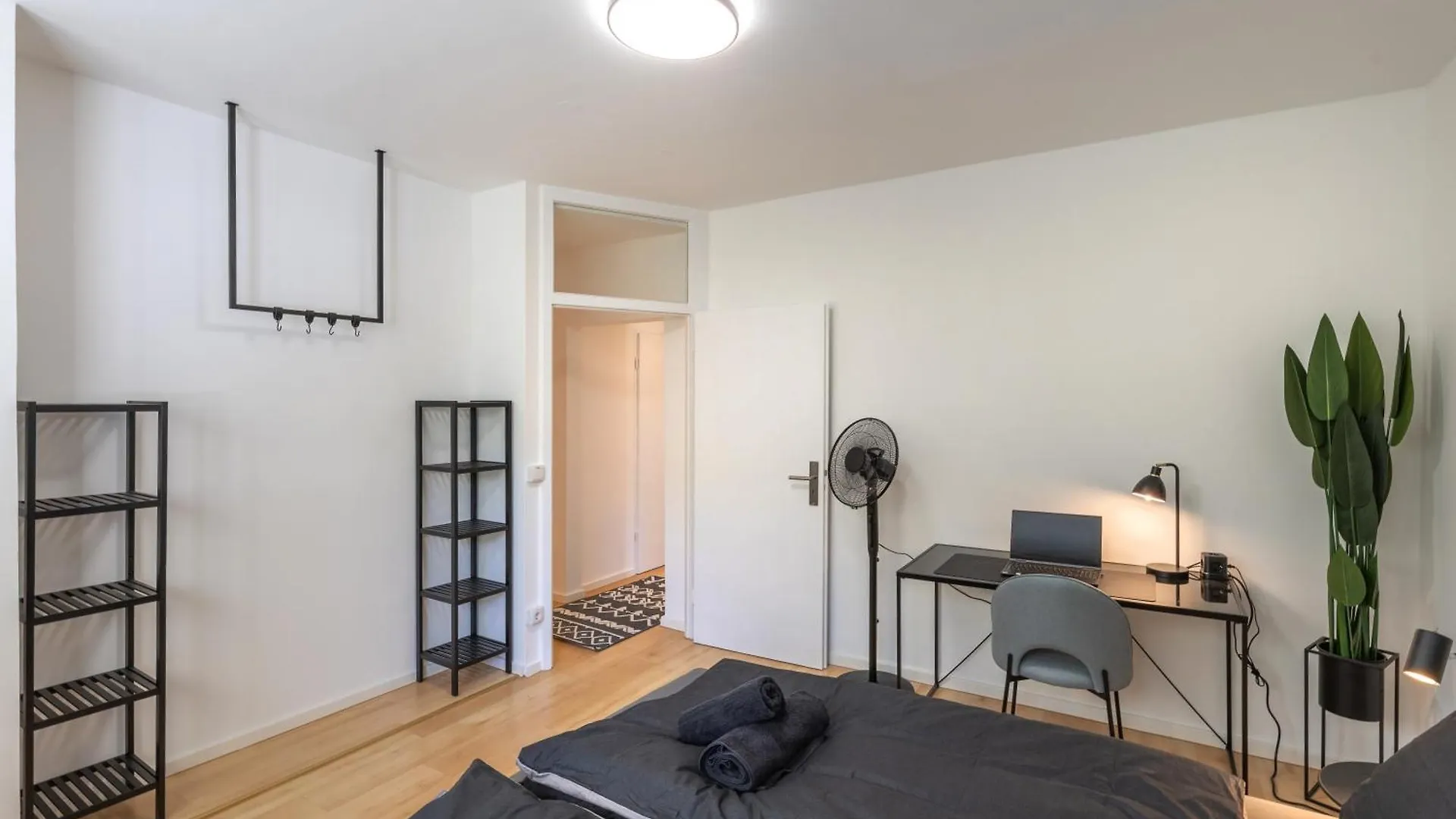 Sweethome - Kueche, Stellplatz, Wlan, Naehe S-Bahn Munich 0*,