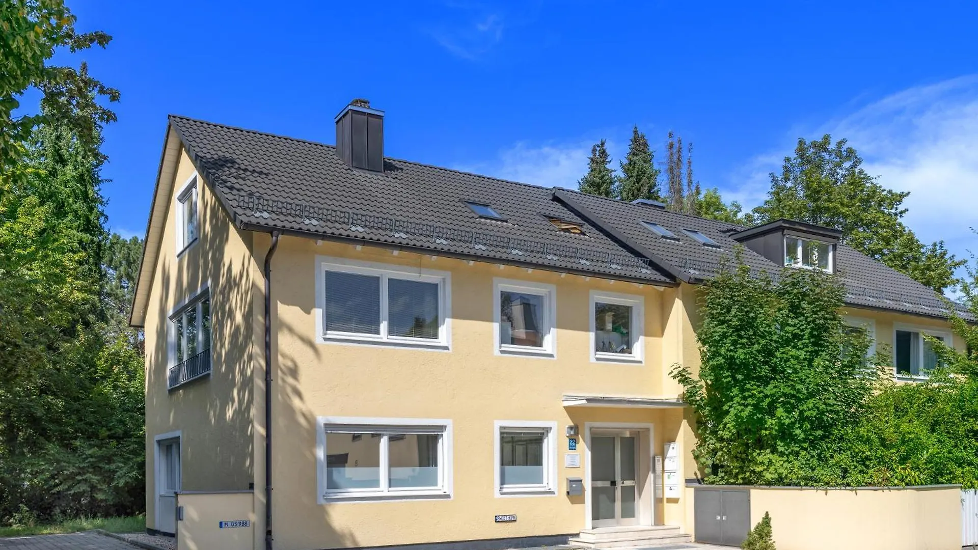 Apartment Sweethome - Kueche, Stellplatz, Wlan, Naehe S-Bahn Munich